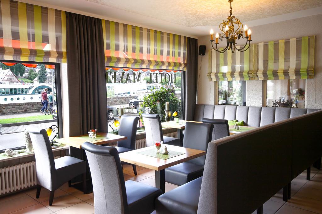 Mayer'S Weinhotel Zell an der Mosel Exterior foto